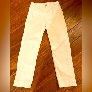 Ann Taylor size 0 white jeans - perfect condition